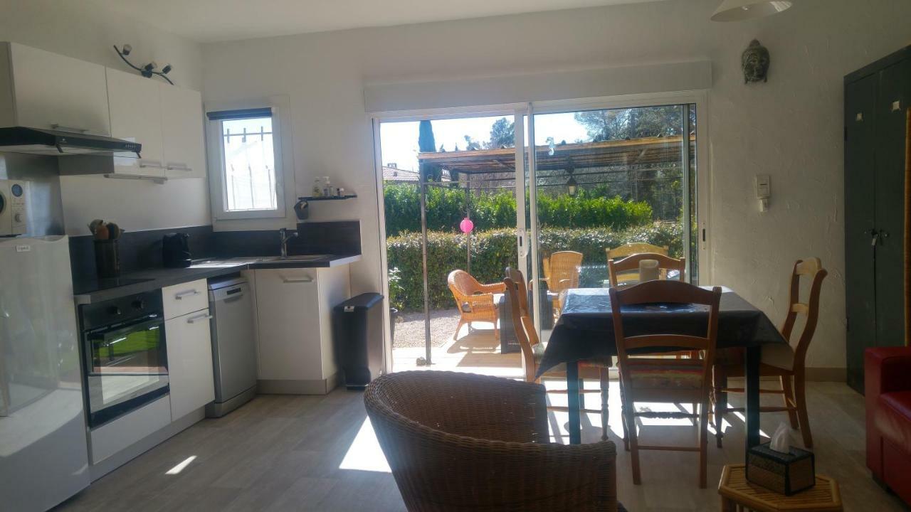 Gite Lapaz/Jacuzzi Prive/Piscine Draguignan Dış mekan fotoğraf